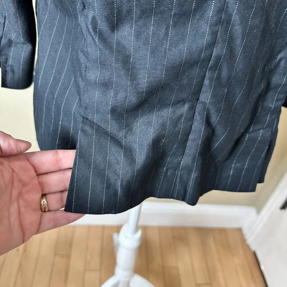 MOSSIMO Pinstripe Cropped Sleeve Blazer Size Large - Picture 8 of 13